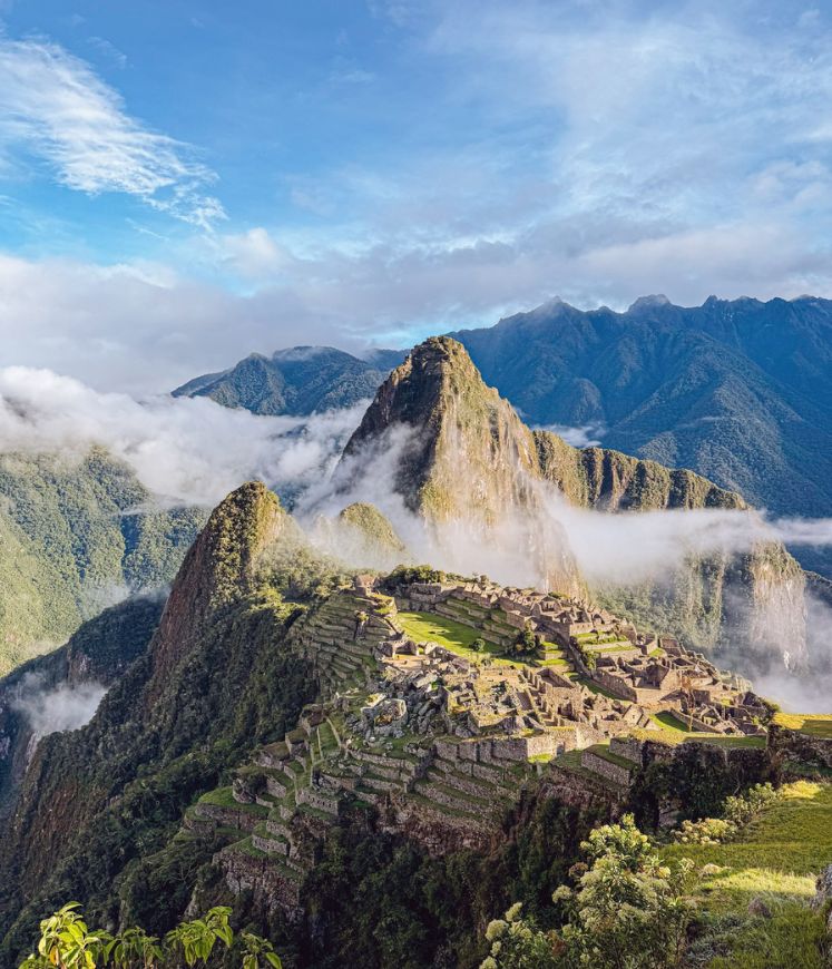 MACHUPICCHU AND SACRED VALLEY VIP 2D/1N